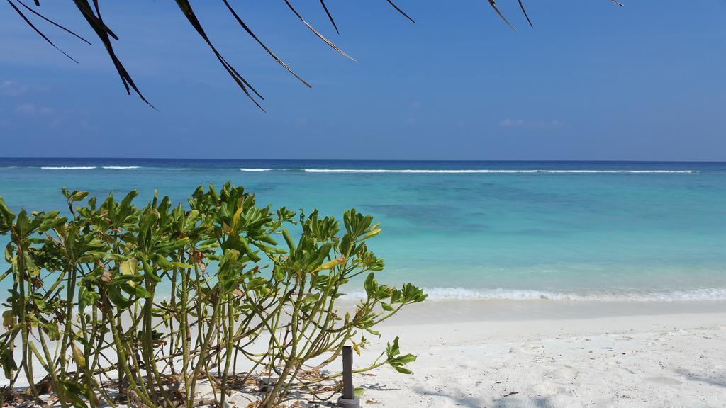 Vista Beach Retreat Hotel Hulhumale Exterior photo