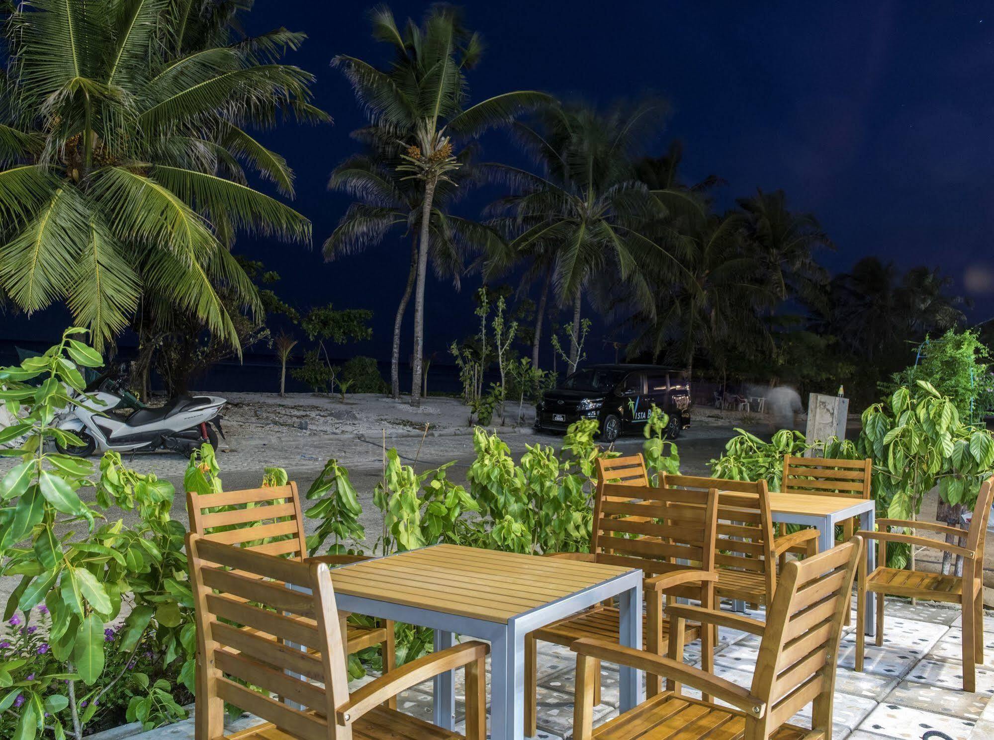 Vista Beach Retreat Hotel Hulhumale Exterior photo